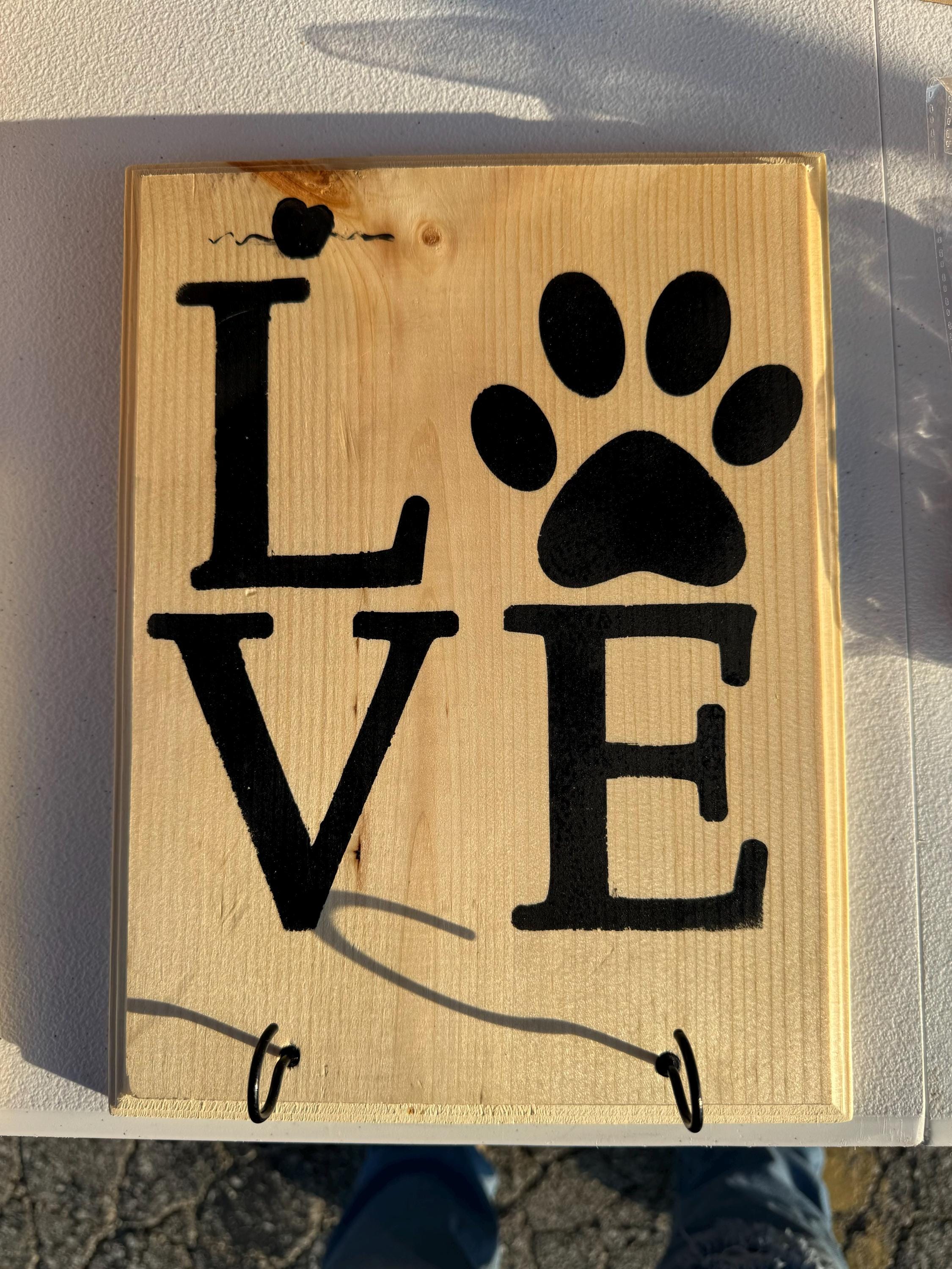 Wall Mounted Dog Leash Holder - Pet Organizer